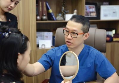 崔榮達醫(yī)生簡介