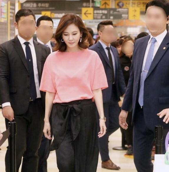 金南珠不光整容美商高，衣品也很好